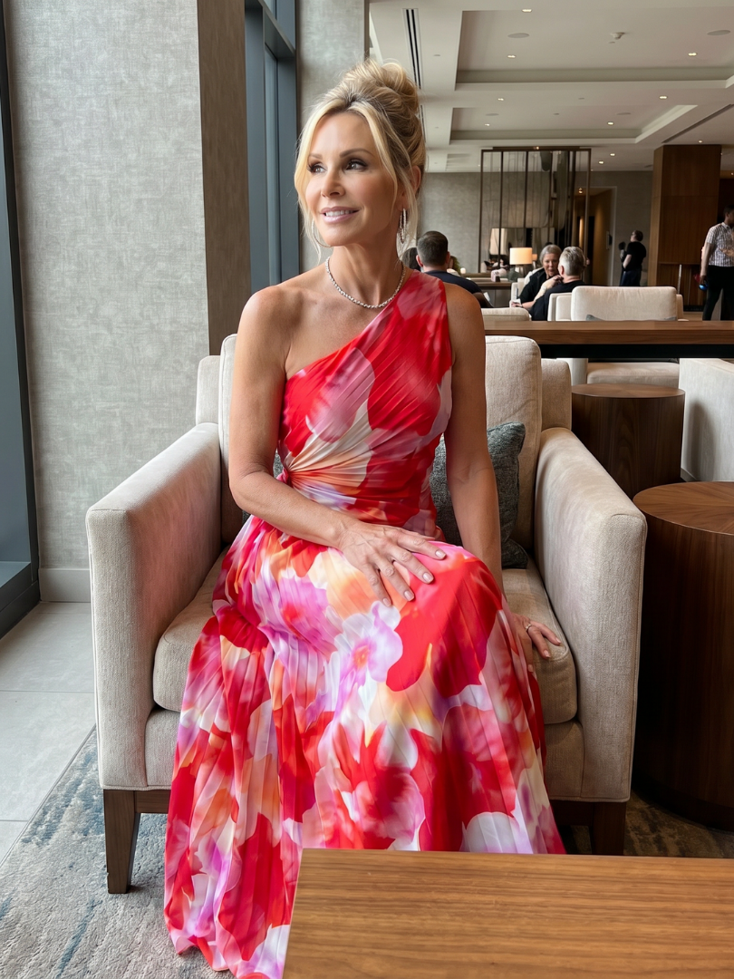 TAYA | MIDI-KLEID MIT EINSEITIGEM PLISSEE-OBERTEIL