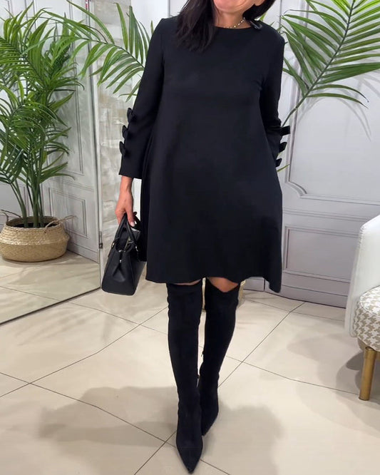 MEREDITH | SWING-KLEID MIT RUNDAUSSCHNITT UND AUSGESTELLTEN ÄRMELN