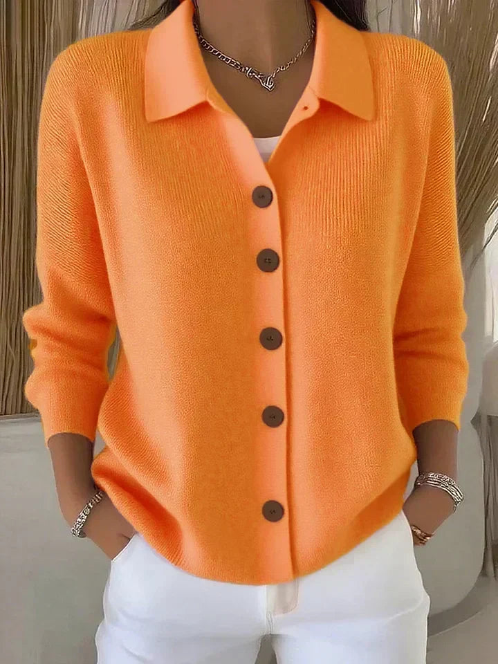 JOSEPHINE | STRICKJACKE MIT KRAGEN UND KNOPFLEISTE