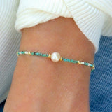 TESSA | MINIMALISTISCHES TÜRKIS- UND PERLENARMBAND