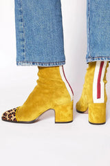 PIPPA | STIEFEL MIT AUFFÄLLIGEM REISSVERSCHLUSS-DETAIL
