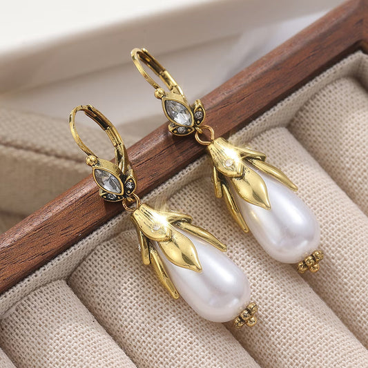 FERN | VINTAGE BOTANICAL PEARL EARRINGS