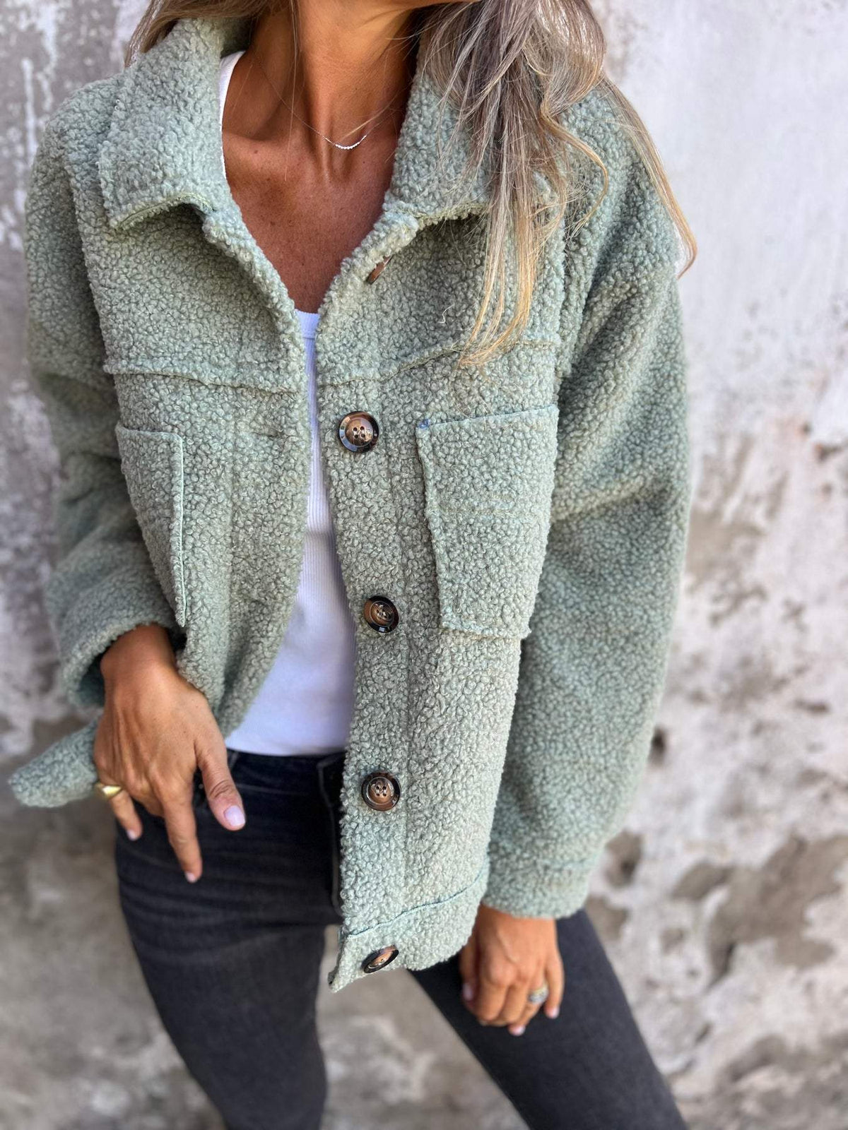 APRIL | STYLISCHE KUSCHELJACKE