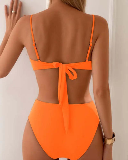 MARCELLE | ELEGANTES UND SKULPTURALES ZUTEILIGES BIKINI