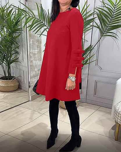 MEREDITH | SWING-KLEID MIT RUNDAUSSCHNITT UND AUSGESTELLTEN ÄRMELN