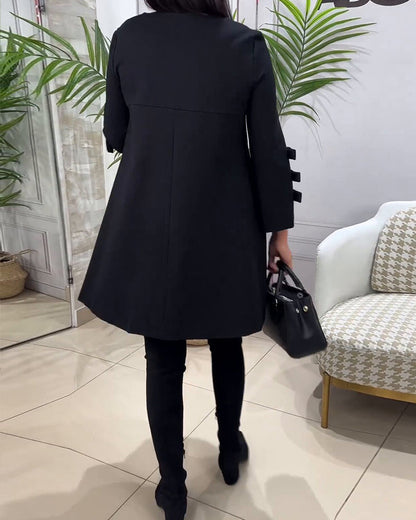 MEREDITH | SWING-KLEID MIT RUNDAUSSCHNITT UND AUSGESTELLTEN ÄRMELN