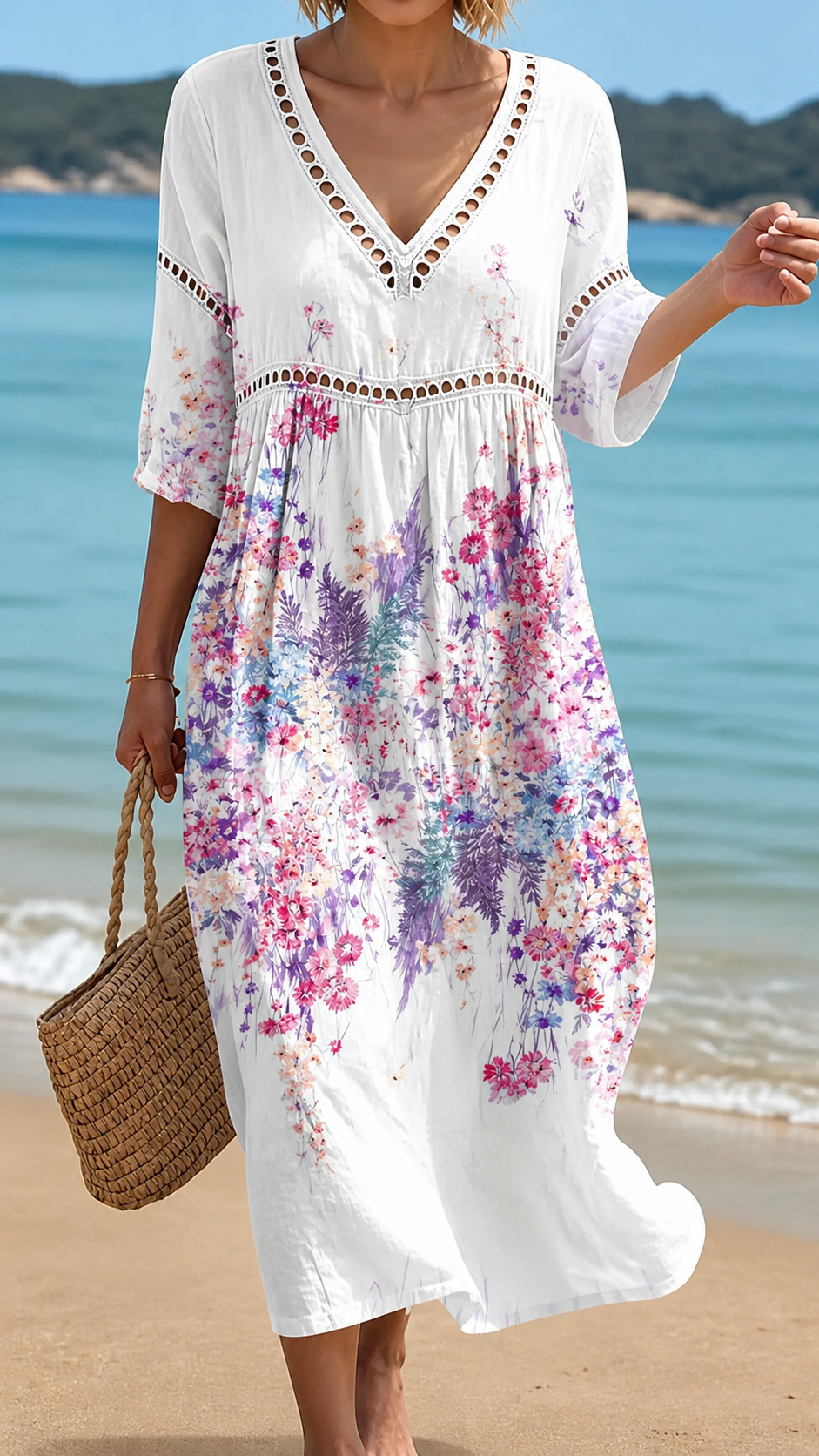 EMILY | LEICHTES UND LUFTIGES BLUMIGES STRANDKLEID