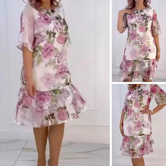 CLARISSA | MIDI-KLEID MIT STUFENROCK, KURZEN ÄRMELN UND BLUMIGEM ROSEN-PRINT