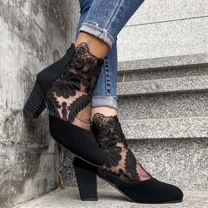 MARILYN | LACE EMBROIDERED BLOCK HEEL ANKLE BOOTS