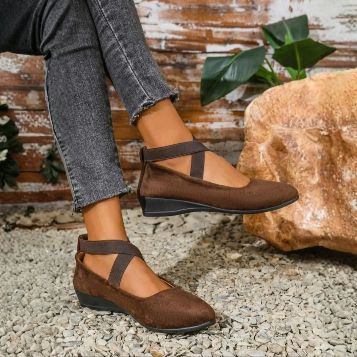 NOREEN | GESCHLOSSENE WEDGES-BALLERINAS