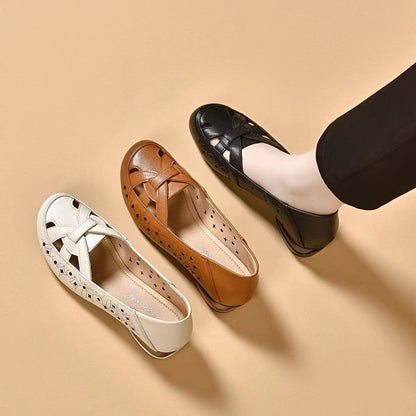 SYLVIE | ORTHOPÄDISCHE PERFORIERTE SCHLUPFSCHUHE MIT GESCHLOSSENER ZEHENKAPPE