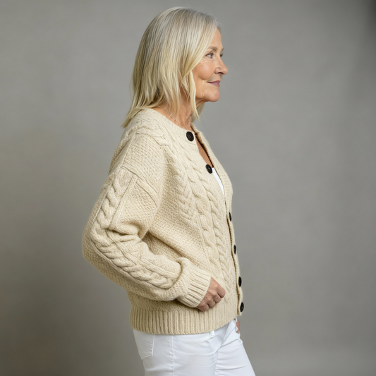 DIE LORENZA | ZOPFMUSTER-STRICKJACKE