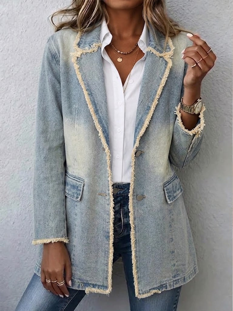 DIONNE | OVERSIZED-BLAZER IM VINTAGE-STIL MIT OFFENEN KANTEN