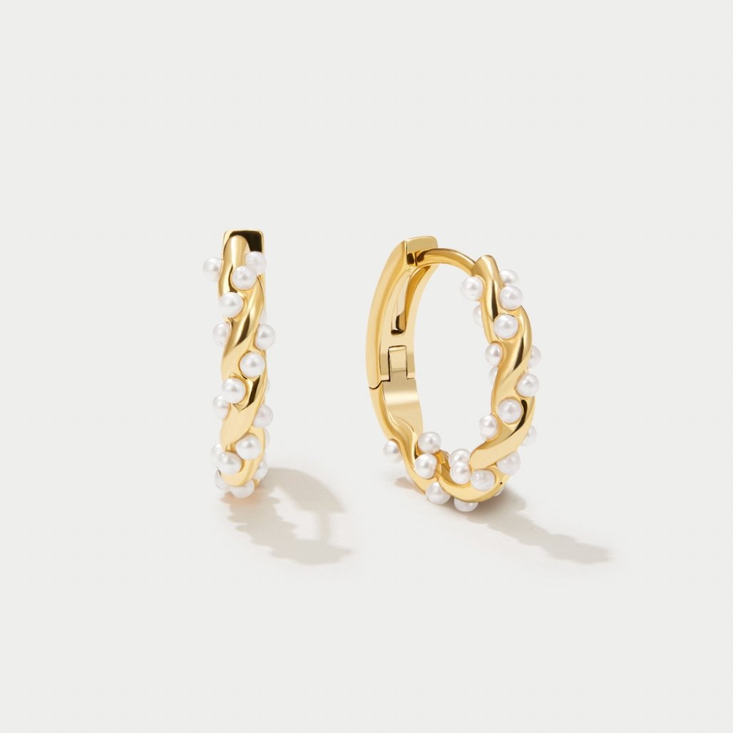 TWYLA | TWIRLED PEARL CREOLEN