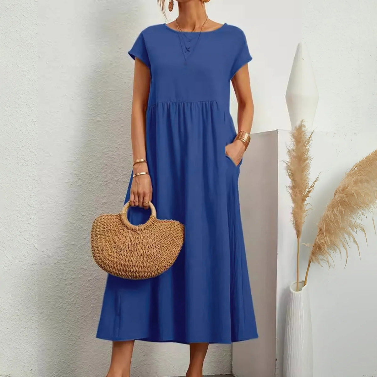 CATHERINE | ELEGANT ESSENTIAL DRESS