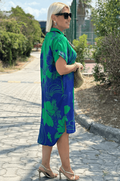 DAPHNE | ELEGANTES KNOPFKLEID